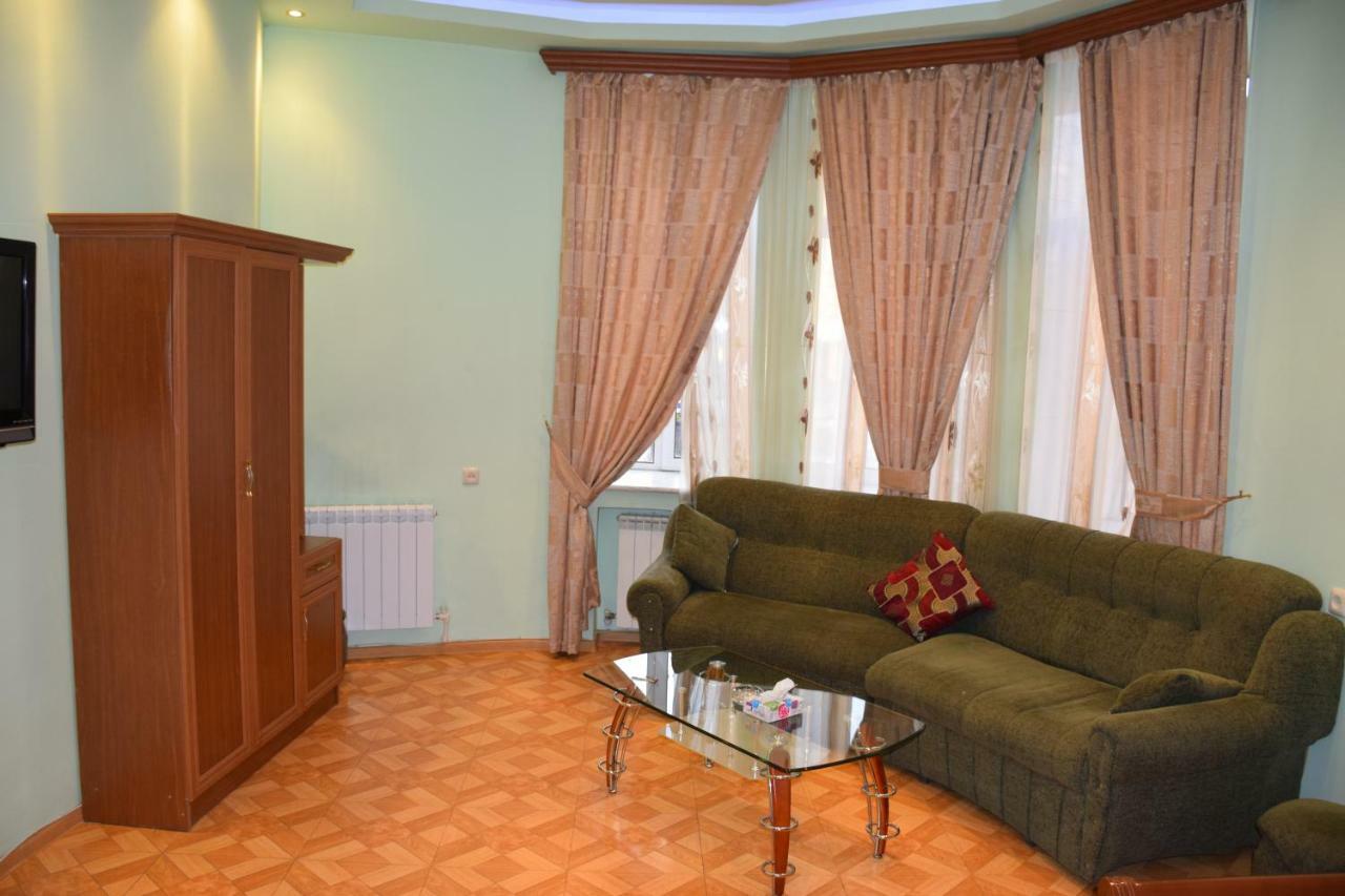 Manand Hotel يريفان المظهر الخارجي الصورة
